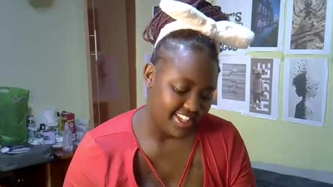 Snapshot of mini_karee chatting on 04.04.26 mini_karee online show from 04.04.26