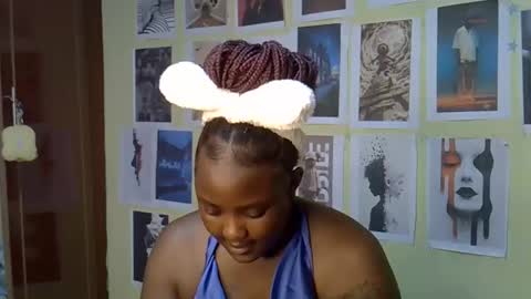 Snapshot of mini_karee chatting on 04.05.26 mini_karee online show from 04.05.26