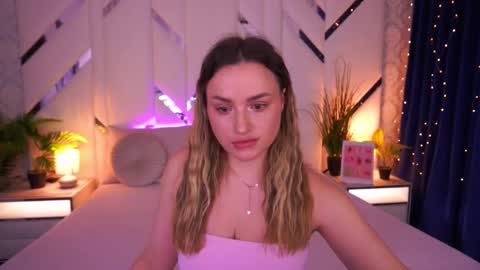 Snapshot of minifox_ chatting on 02.12.26 minifox_ online show from 02.12.26