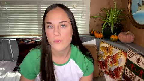 minimaggie online show from 09.26.25