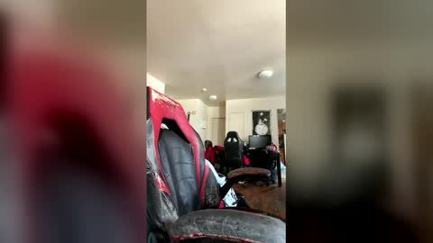 Snapshot of minimoose1003 chatting on 02.07.26 minimoose1003 online show from 02.07.26