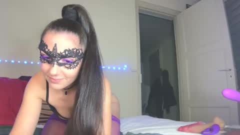 Tina et Lo online show from 10.15.25