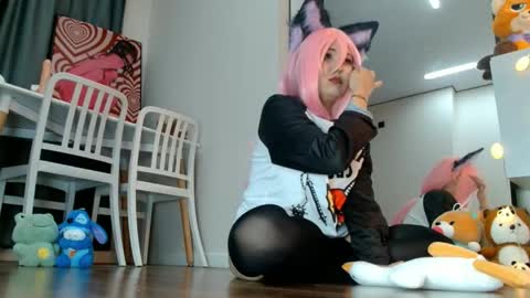 Minji online show from 05.20.26