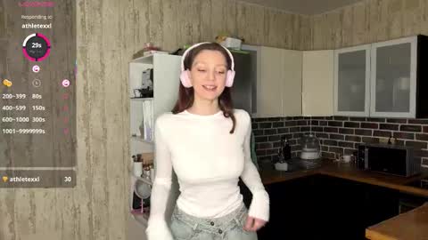 Snapshot of minmee chatting on 02.03.26 Asti online show from 02.03.26