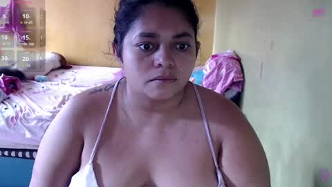 Snapshot of minnie_bbw69 chatting on 05.18.26 Andrea online show from 05.18.26