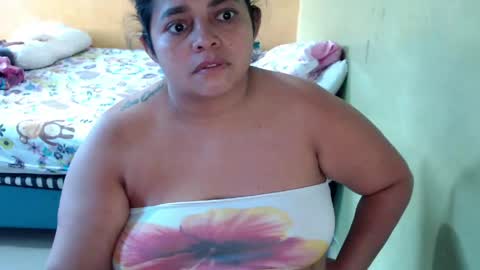 Snapshot of minnie_bbw69 chatting on 05.31.26 Andrea online show from 05.31.26