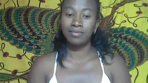 minouch211907 online show from 10.12.25