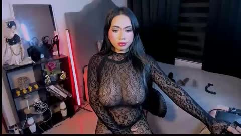 Snapshot of minty_hill chatting on 02.26.26 MARIANE online show from 02.26.26