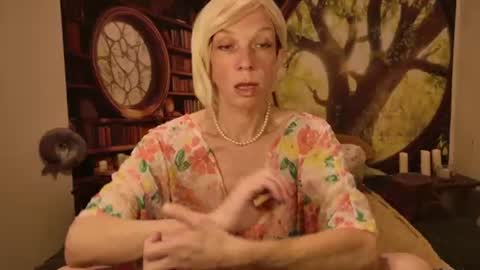 Tessa Rae online show from 07.08.26