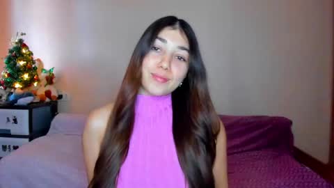 Snapshot of mira_bloempje chatting on 02.02.25 Mira online show from 02.02.25