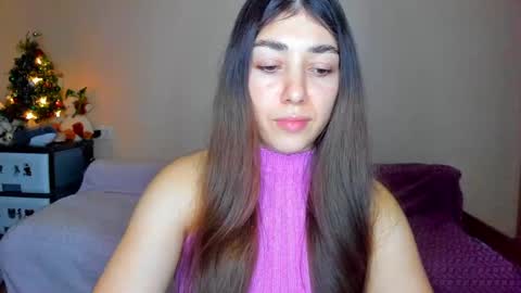 Snapshot of mira_bloempje chatting on 02.02.25 Mira online show from 02.02.25