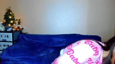 Snapshot of mira_bloempje chatting on 02.09.25 Mira online show from 02.09.25