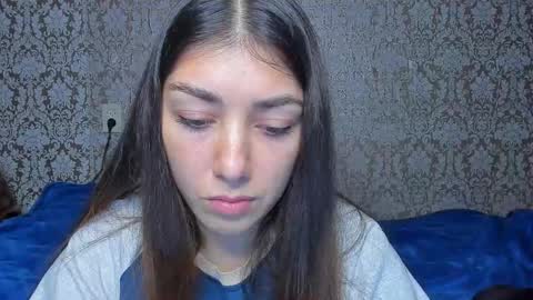 Snapshot of mira_bloempje chatting on 09.20.25 Mira online show from 09.20.25