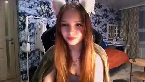 Snapshot of mira_princess chatting on 06.25.26 MIRAcle online show from 06.25.26
