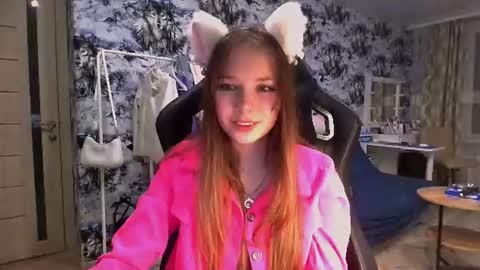 Snapshot of mira_princess chatting on 06.30.26 MIRAcle online show from 06.30.26