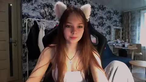 Snapshot of mira_princess chatting on 07.18.26 MIRAcle online show from 07.18.26