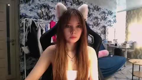 Snapshot of mira_princess chatting on 07.23.26 MIRAcle online show from 07.23.26