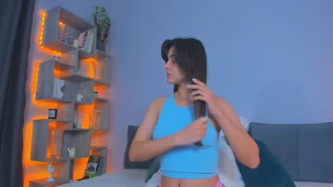 Mira  follow my fansly  online show from 08.03.26