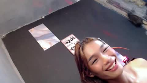 Snapshot of miraclegirl23 chatting on 10.31.25 Zoey online show from 10.31.25