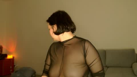 Meera online show from 05.04.26