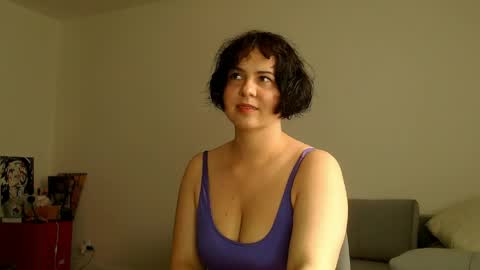Snapshot of miradiaz chatting on 06.08.26 Meera online show from 06.08.26
