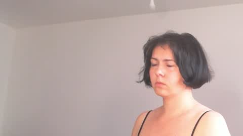 Snapshot of miradiaz chatting on 06.15.26 Meera online show from 06.15.26
