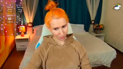 Snapshot of miralush chatting on 02.09.25 Mira online show from 02.09.25