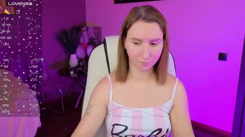 Snapshot of miralush chatting on 12.02.25 Mira online show from 12.02.25