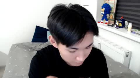 Snapshot of miram_yoo chatting on 11.09.25 online show from 11.09.25