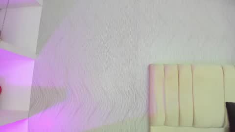 Snapshot of miranda_villa chatting on 03.12.25 Miranda online show from 03.12.25