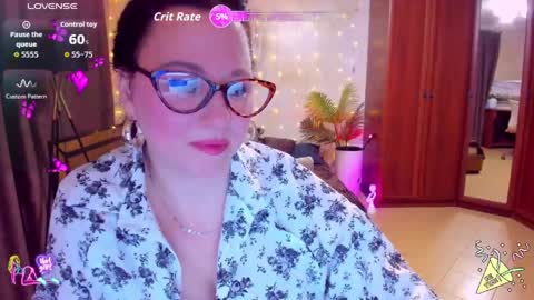 MirandaDyson online show from 05.06.26