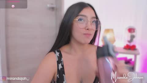 Snapshot of mirandajohnson_ chatting on 09.25.25 Miranda online show from 09.25.25