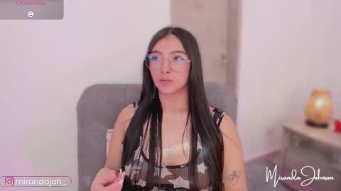Snapshot of mirandajohnson_ chatting on 11.03.25 Miranda online show from 11.03.25