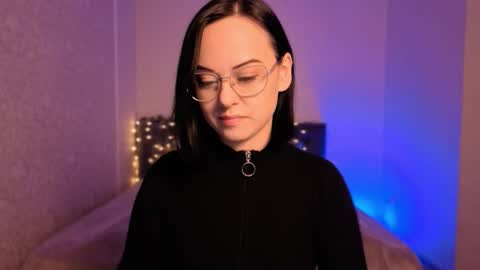 MiraSkyy online show from 01.11.26