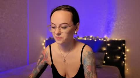 MiraSkyy online show from 05.05.26