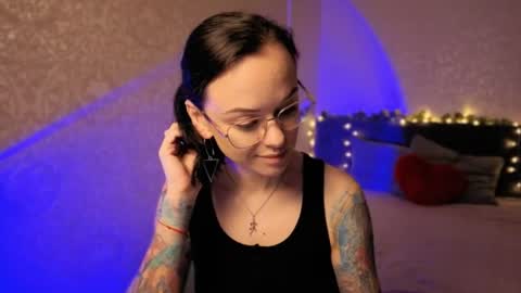MiraSkyy online show from 06.21.26