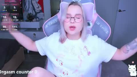 Kira online show from 07.09.26