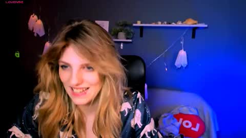 miriam_crazy online show from 11.03.25