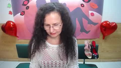 Snapshot of miroslava_happi chatting on 10.13.25 Miroslava Happi online show from 10.13.25