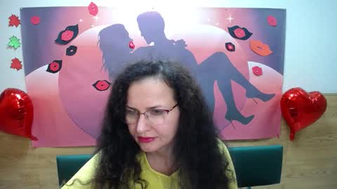 Snapshot of miroslava_happi chatting on 10.16.25 Miroslava Happi online show from 10.16.25