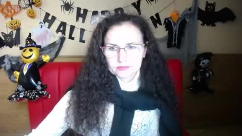 Snapshot of miroslava_happi chatting on 10.23.25 Miroslava Happi online show from 10.23.25