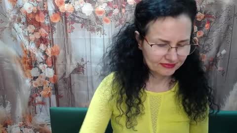 Miroslava Happi online show from 04.05.26