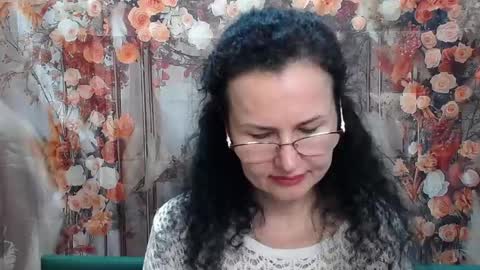 Miroslava Happi online show from 04.23.26