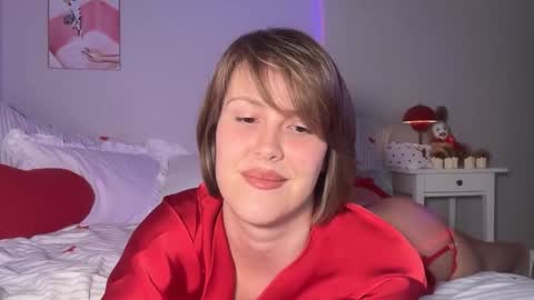 Snapshot of mirrorofsoul chatting on 12.03.25 Shelley online show from 12.03.25