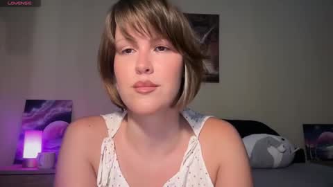 Snapshot of mirrorofsoul chatting on 02.22.26 Shelley online show from 02.22.26