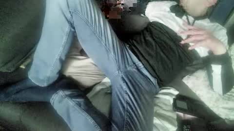 Snapshot of mirtoblack chatting on 09.17.25 mirtoblack online show from 09.17.25