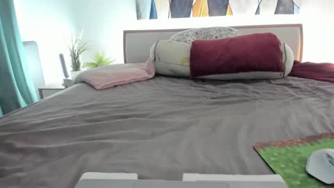 Eva online show from 10.25.25