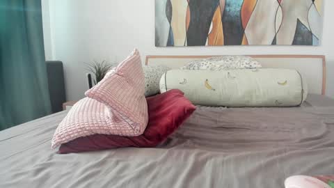 Eva online show from 12.19.25