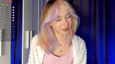 Snapshot of misekiii chatting on 11.06.25 misekiii online show from 11.06.25