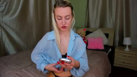mishapallmer online show from 04.30.26